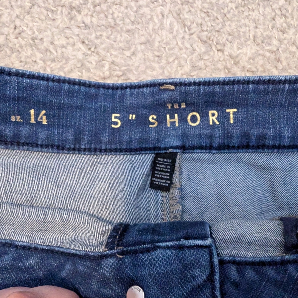 White House Black Market Dark Blue Jean Shorts - Picture 3 of 5